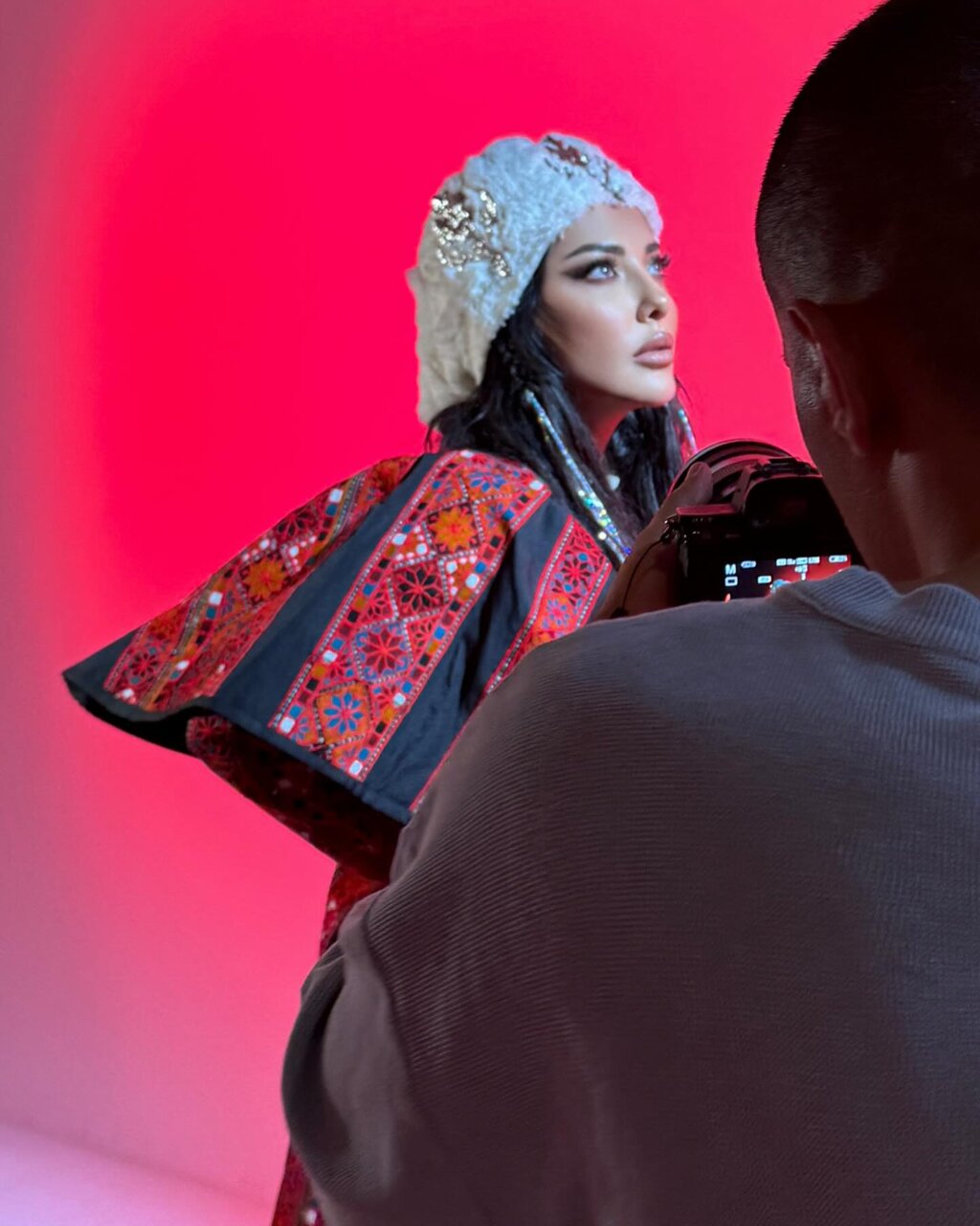 عکس | لیلا اوتادی با ظاهر جدیدش همه را غافلگیر کرد