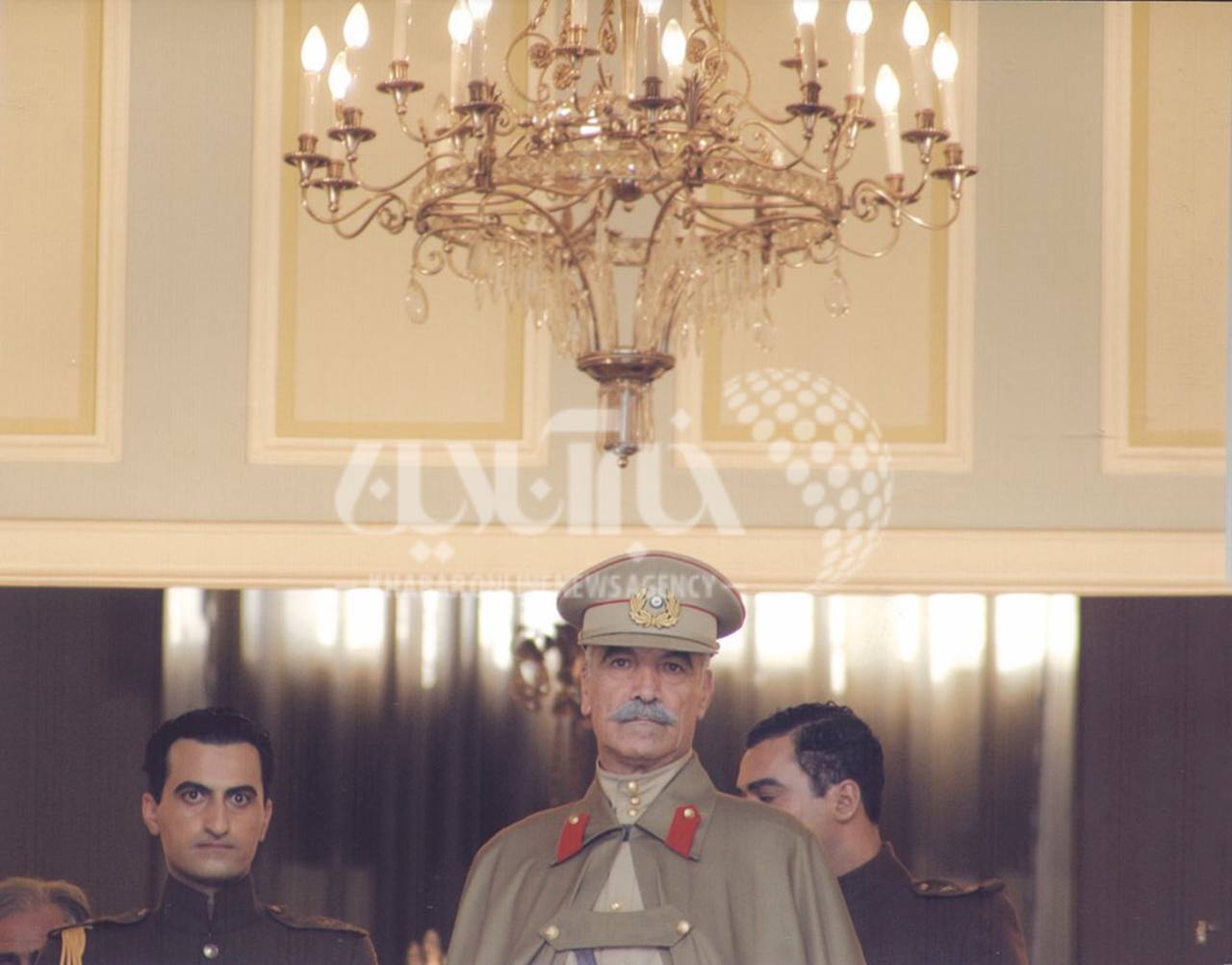 عکس پربازدید از سعید راد در نقش رضاشاه