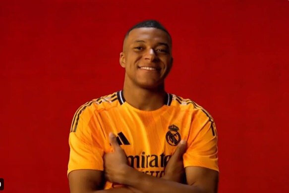 عکس| شادی گل امباپه برای رئال بدون گل زده!