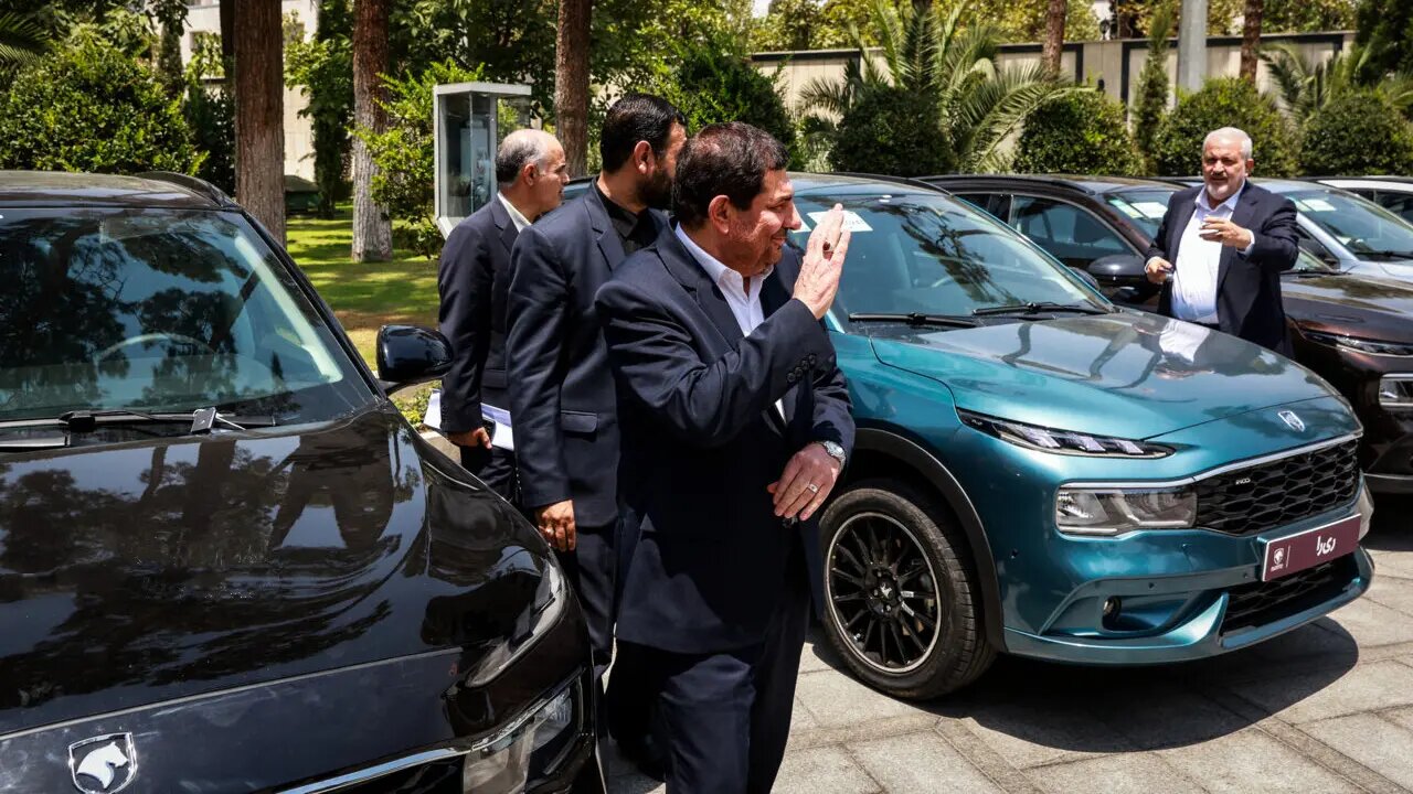 نوآوری به سبک وزیر صمت: نیسان و تسلا بومیسازی میشوند!