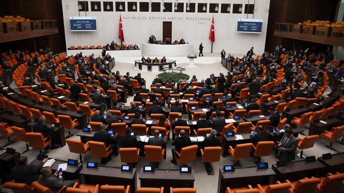 ببینید | درگیری نمایندگان در مجلس ترکیه