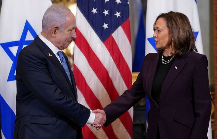 ببینید | لبخندهای نتانیاهو در دیدار با کامالا هریس