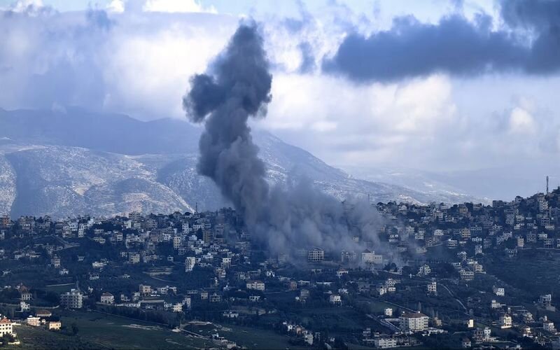 ببینید | اولین تصاویر از محل اصابت پهپاد حزب الله به مجدل الشمس