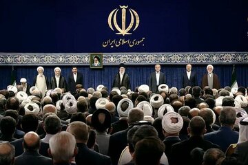 غیبت محمود احمدی نژاد در مراسم تنفیذ حکم مسعود پزشکیان؟