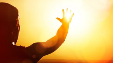 اشعه خورشید چه خطراتی دارد؟ اشعه خورشید چه خطراتی دارد؟