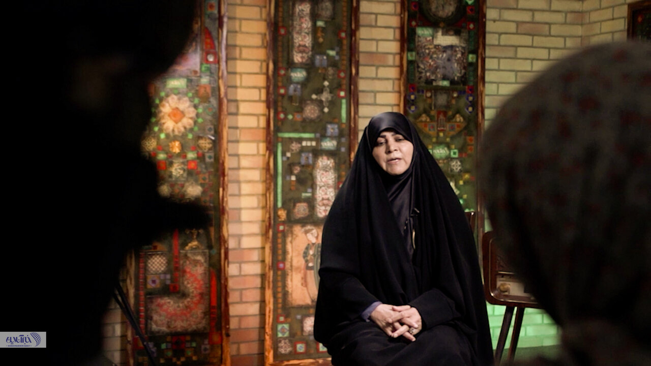 سکینه سادات پاد: پیشنهادِ خانم علم الهدی به دولت نبودم /میگفتند نفوذیام و ته تغاری دولت /یک اتاق در خانهِ معلم داشتم /کرامت زنان هتک شده است