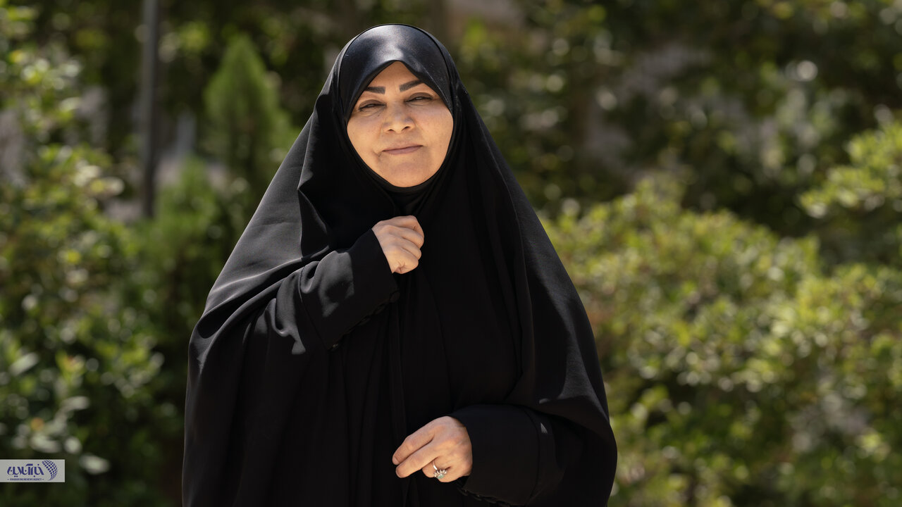 سکینه سادات پاد: پیشنهادِ خانم علم الهدی به دولت نبودم /میگفتند نفوذیام و ته تغاری دولت /یک اتاق در خانهِ معلم داشتم /کرامت زنان هتک شده است