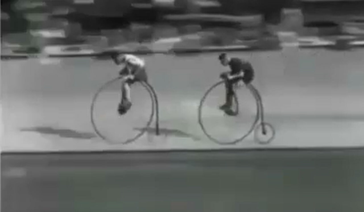 ببینید | تصاویر نایاب از مسابقات دوچرخه سواری سال ۱۹۲۸