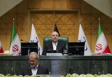 پزشکیان بعد از ادای سوگند ریاست جمهوری: فرصتی نو پیش روی ایران و جهان است /دولت چهاردهم دولت وفاق ملی است/ به دنبال تعامل سازنده و موثر با جهانیم