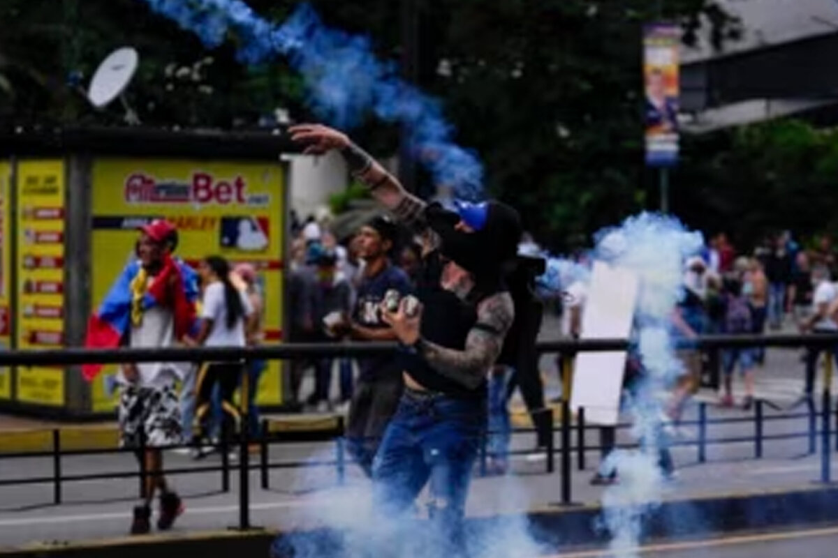 ببینید | تصاویر تازه از ناآرامی در ونزوئلا در پی اعلام پیروزی نیکلاس مادورو