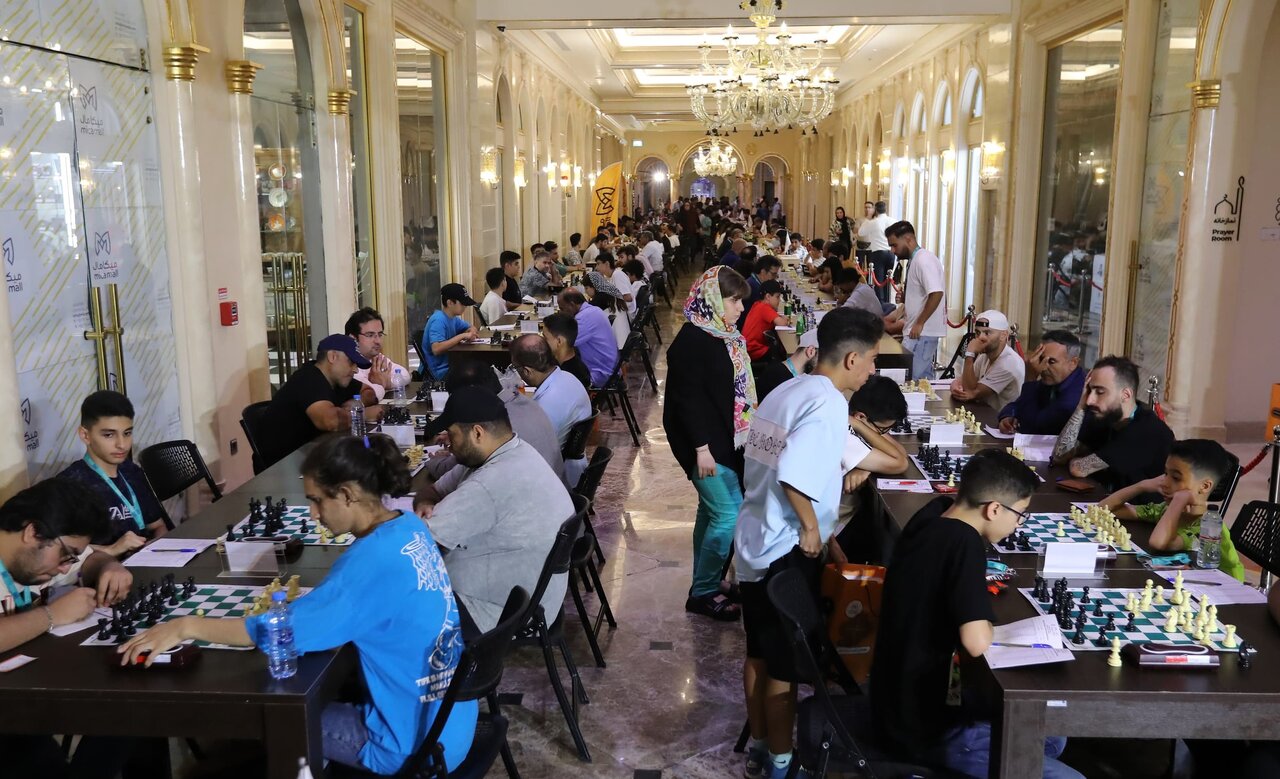 رقابت ۱۸۰ شطرنج باز ایران در تورنمنت جایزه بزرگ میکامال کیش