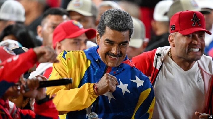 ببینید | اولین واکنش رسمی مادورو به اعتراضات در ونزوئلا: الگوبرداری از «انقلاب‌های رنگی» است