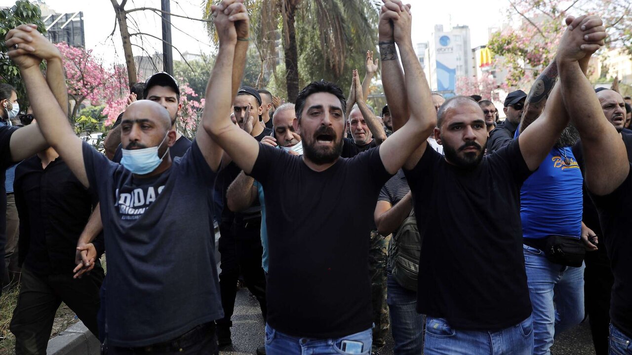 ببینید | مردم بیروت فریاد انتقام سر دادند