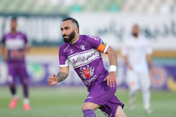 عکس | هافبک سابق استقلال به شمسآذر پیوست عکس | هافبک سابق استقلال به شمسآذر پیوست