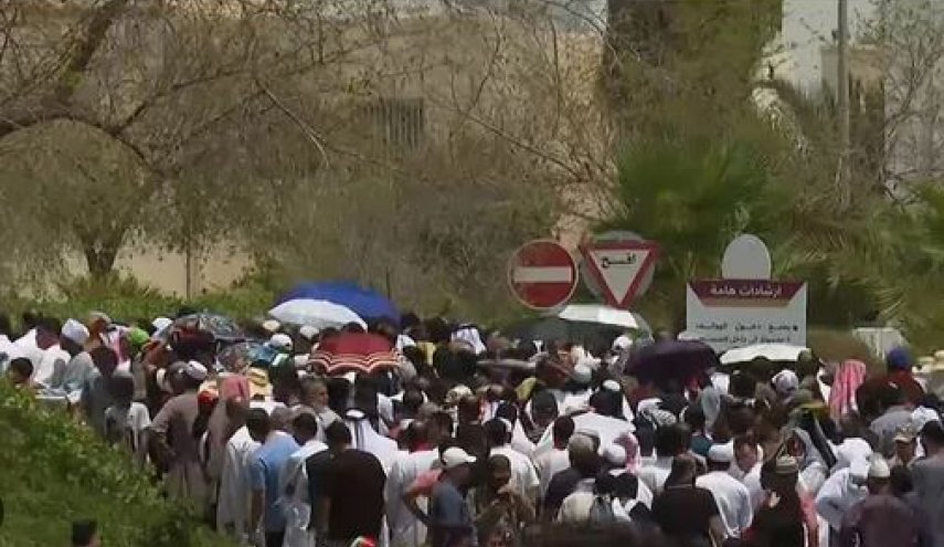 ببینید | حضور مردم قطر برای شرکت در مراسم خاکسپاری شهید هنیه
