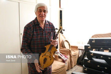 ای کاش برگه چک شجریان را نگه میداشتم! ای کاش برگه چک شجریان را نگه میداشتم!