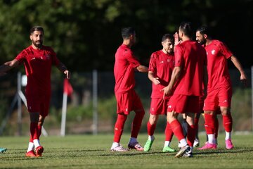 آغاز فصل با غافلگیری پرسپولیس/ به نام خدا و گل! آغاز فصل با غافلگیری پرسپولیس/ به نام خدا و گل!