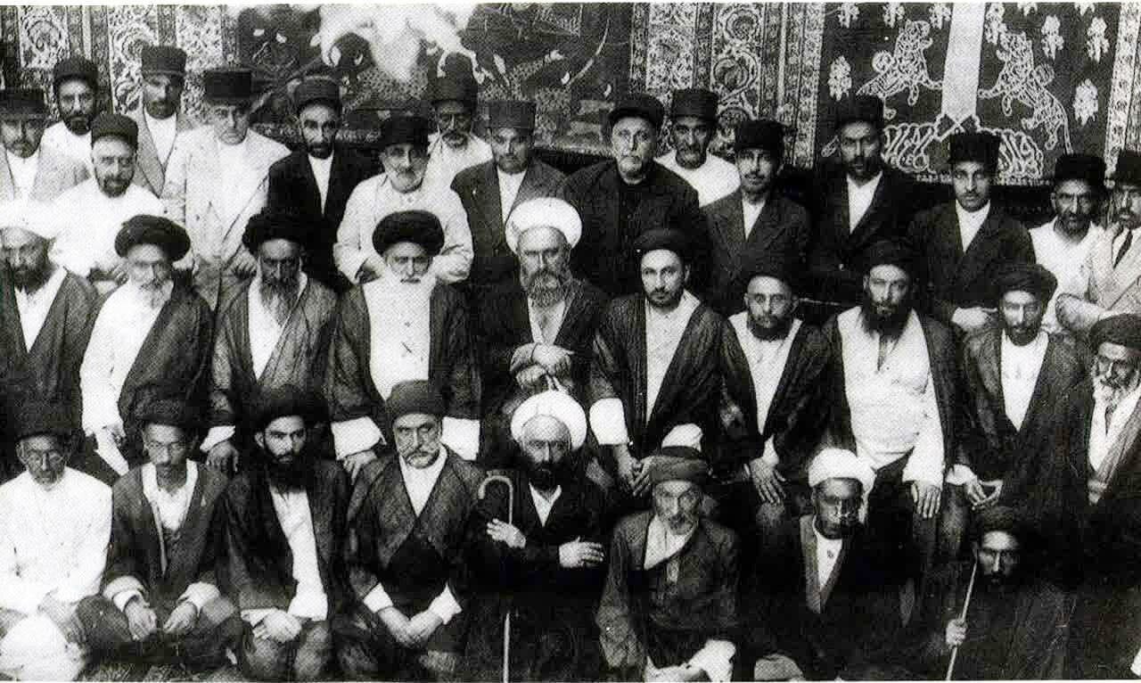 ببینید | علمای تهران در 93 سال پیش