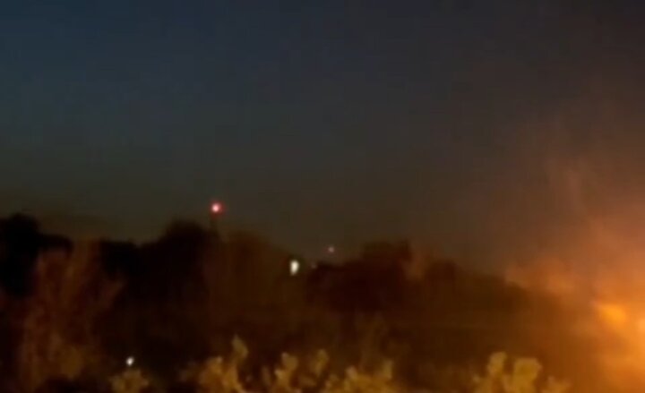 ببینید | اولین تصاویر از صدای پنج انفجار در اصفهان؛ ماجرا چه بود؟