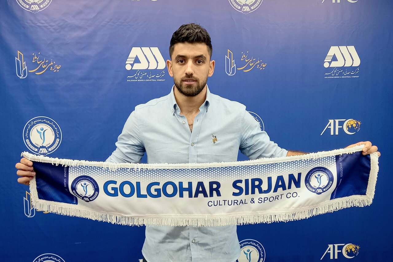 عکس | گلگهر یک استقلالی را جذب کرد