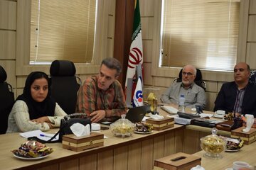 نشست آینده پژوهی در شهرک صنعتی جهان آباد میبد