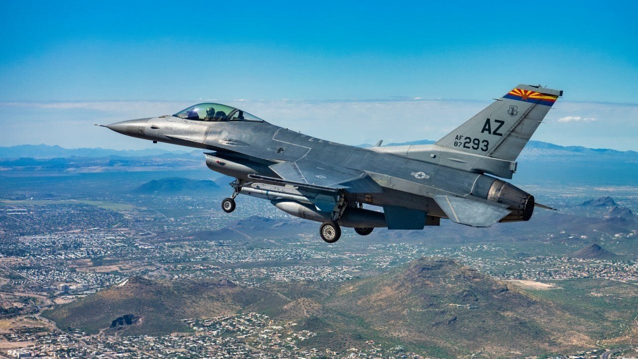 این جنگندههای آمریکایی روند جنگ را به نفع اوکراین تغییر میدهند؟ / عکس