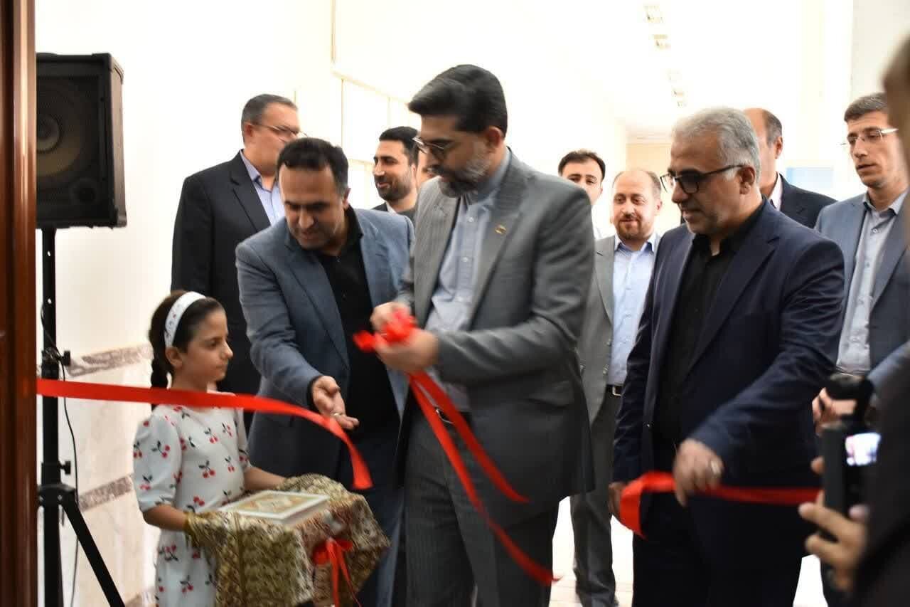 نمایشگاه توانمندی‌های خوشه‌های کسب و کار استان سمنان افتتاح شد