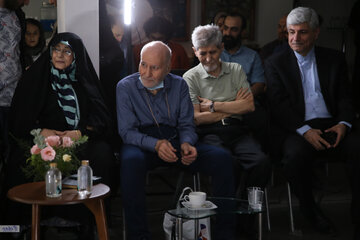 روز خبرنگار
