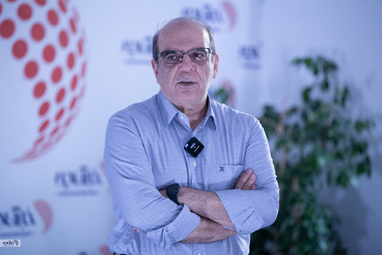 فیاض زاهد: قدم های جدی برای رفع فیلتر یوتیوب برداشته شده است/ عباس عبدی: وقت تمام شده، هیچ بهانه ای پذیرفته نیست