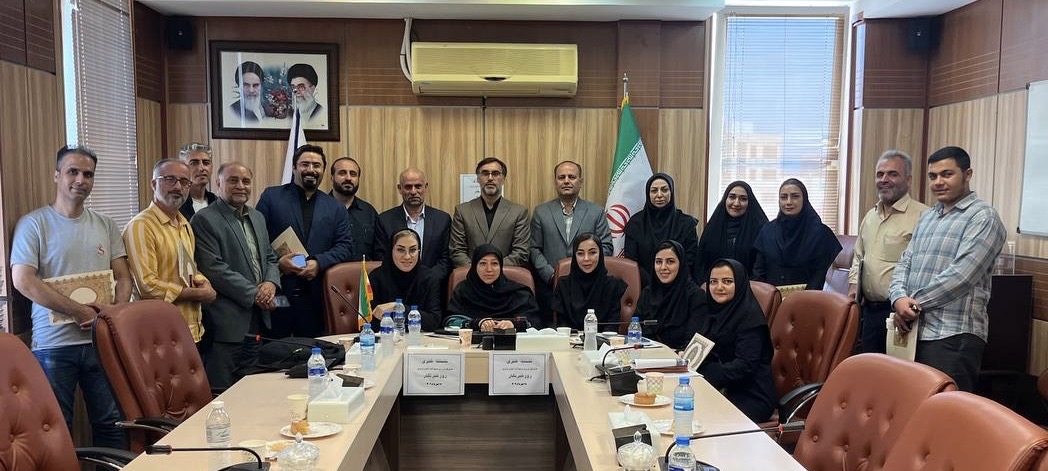 رسانهها به موفقیت شمس آذر کمک کنند/آماده میزبانی از بازیهای استقلال هستیم