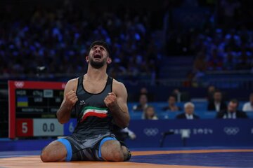 Iran Greco-Roman wrestler Esmaeili snatches gold in 2024 Olympics