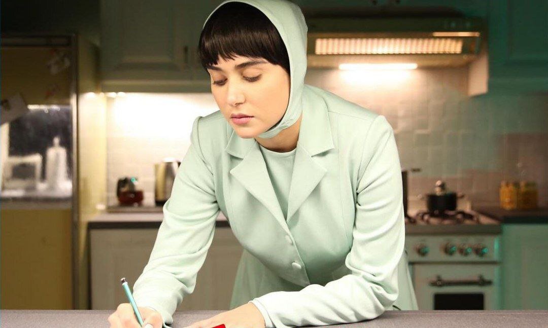 پریناز ایزدیار، سر صحنه فیلم جدید/ عکس 1 پریناز ایزدیار، سر صحنه فیلم جدید/ عکس