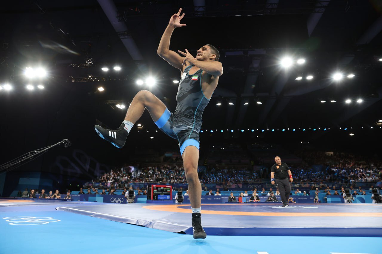 جهان با من برقص!