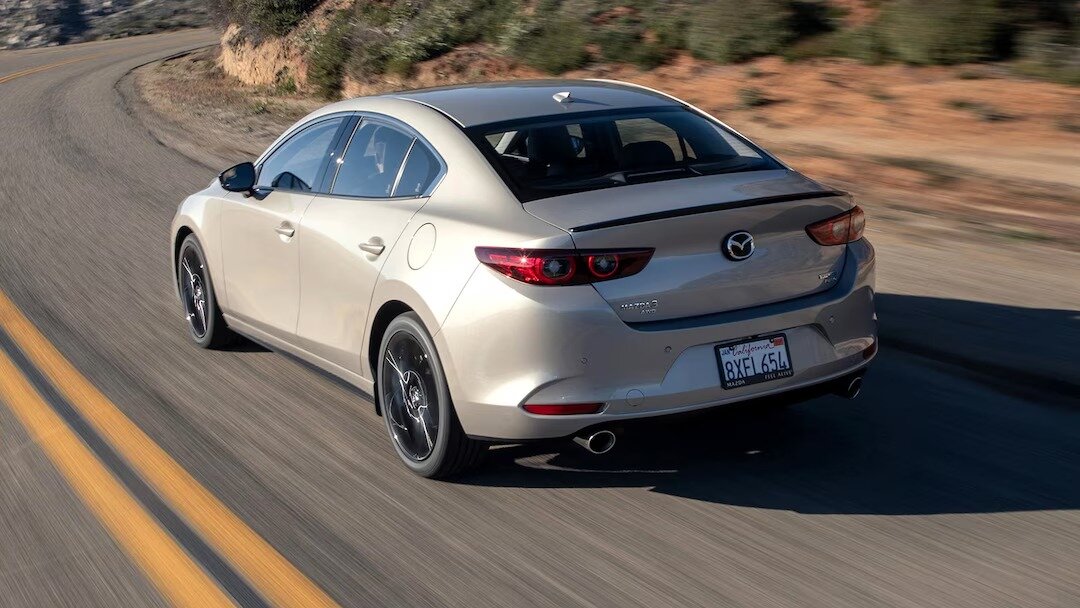 بازگشت خودروی با کیفیت ژاپنی به ایران/ قاتل خودروهای کرهای و چینی در خیابانهای تهران / عکس