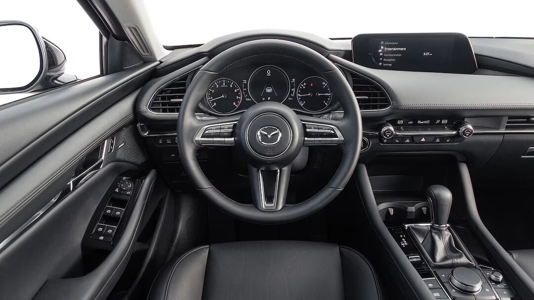 بازگشت خودروی با کیفیت ژاپنی به ایران/ قاتل خودروهای کرهای و چینی در خیابانهای تهران / عکس