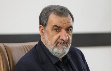 محسن رضایی: اسرائیل می خواهد ما را برای یک جنگ تمامعیار تحریک کند / آغاز جنگ در 31 شهریور 1359 نبود
