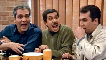 عکس | تصویری خاطره‌انگیز از ۲۲ سال پیش؛ چهره جواد رضویان، شقایق دهقان و مهران مدیری در کنار سحر ذکریا، سیامک انصاری و سحر ولدبیگی!