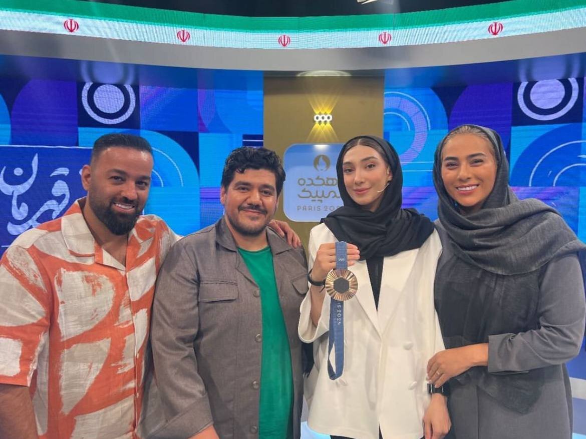 عکس | مبینا نعمتزاده و مهروز ساعی کنار گزارشگر جنجالی المپیک