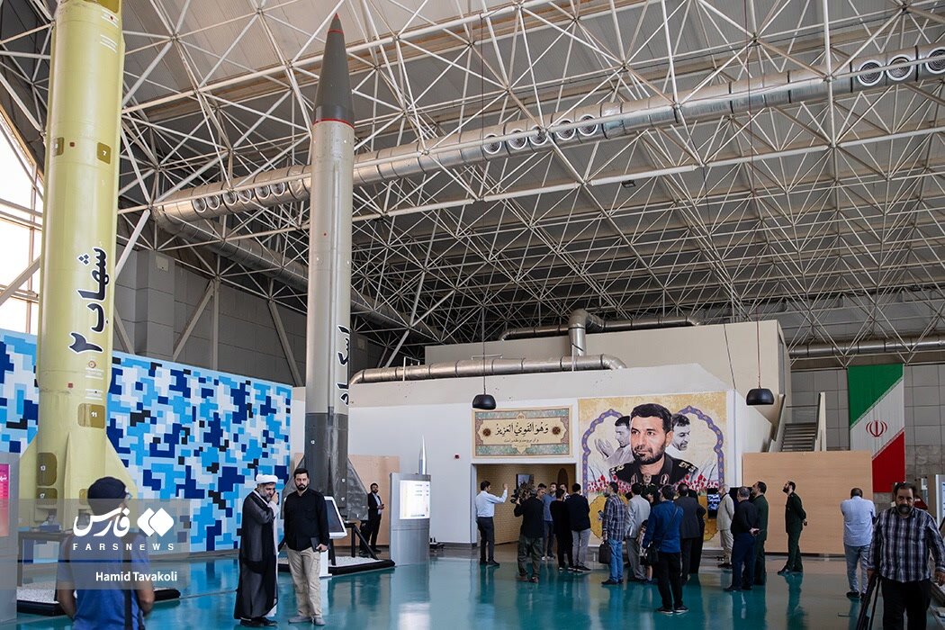 دستاوردهای هوافضای سپاه به نمایش درآمد+ تصاویر