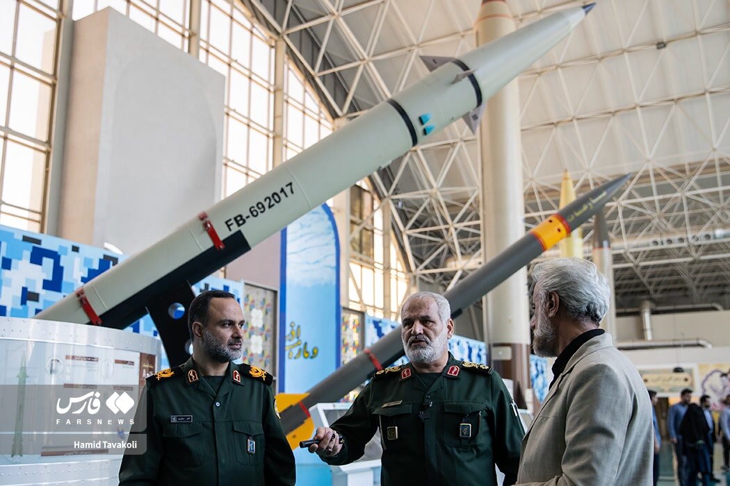 دستاوردهای هوافضای سپاه به نمایش درآمد+ تصاویر