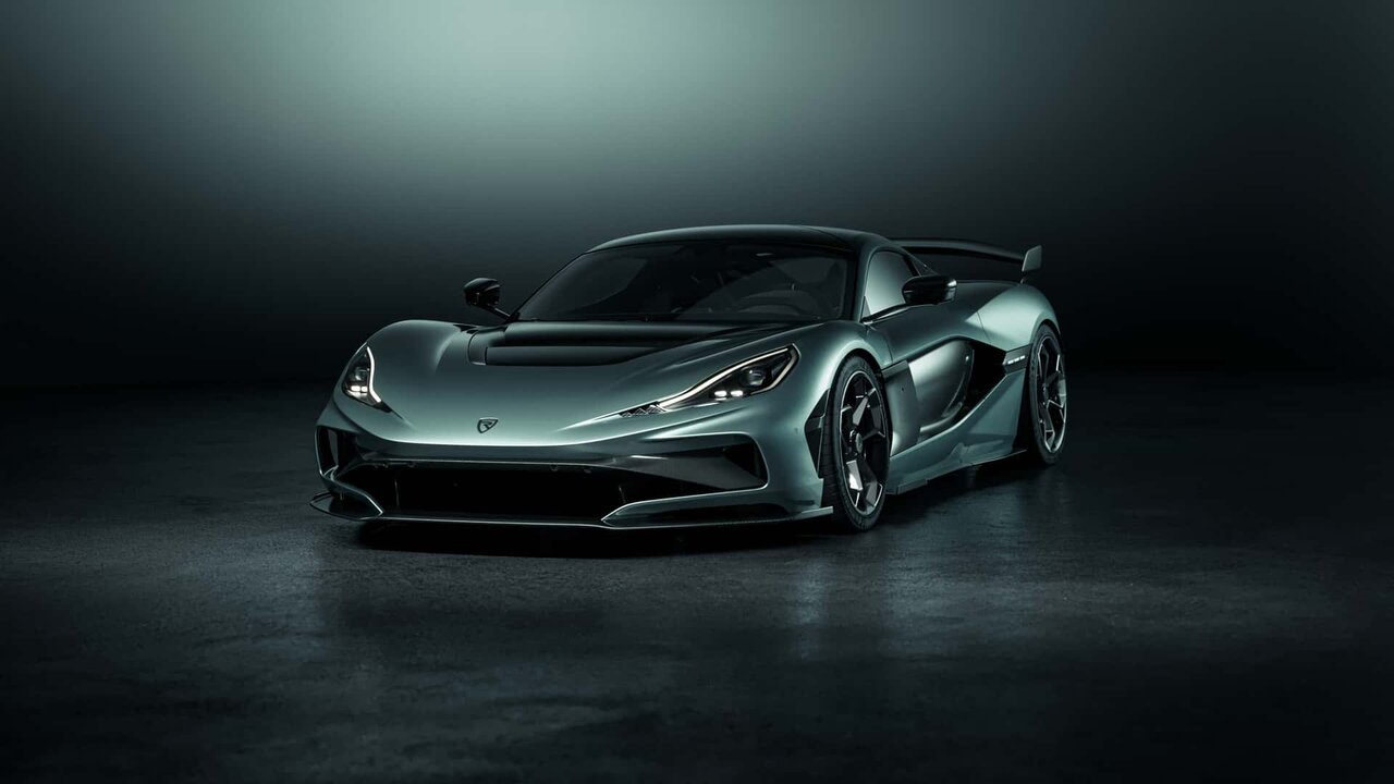 بوگاتی رونالدو هم حریفش نمیشود / صد کیلومتر بر ساعت در یک چشم به هم زدن / عکس