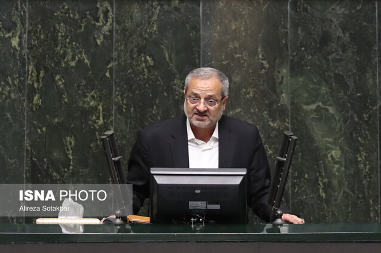 رویکرد دولت پزشکیان به روش برگزاری کنکور چیست؟/ «اجحاف در حق دانشآموزان، وقت سر خاراندن نداشتیم»