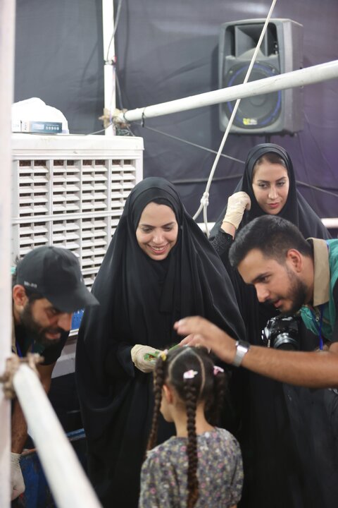 خدمت‌رسانی قهرمانان المپیک در موکب ورزشکاران موحبان الرضا نجف