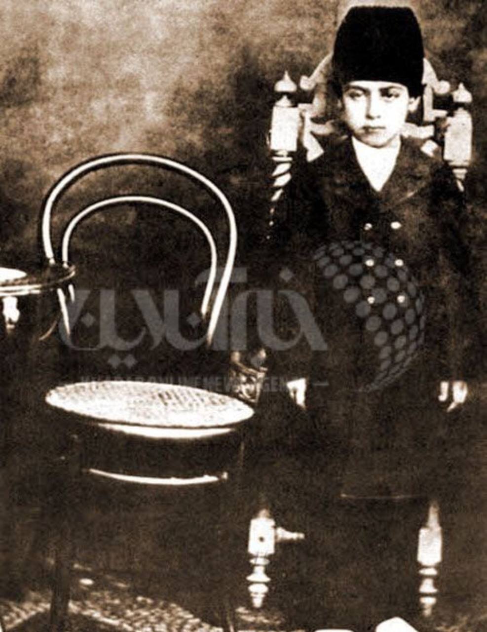 عکس | تصویری جالب از دوران کودکی دکتر محمد مصدق