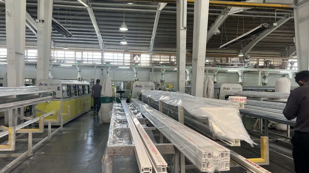 بازدید تولید کننده پروفیل های upvc در سنندج