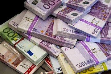 قیمت جدید دلار، یورو، درهم 1 بهمن1403 / یورود وارد کانال 60 هزار تومان میشود؟