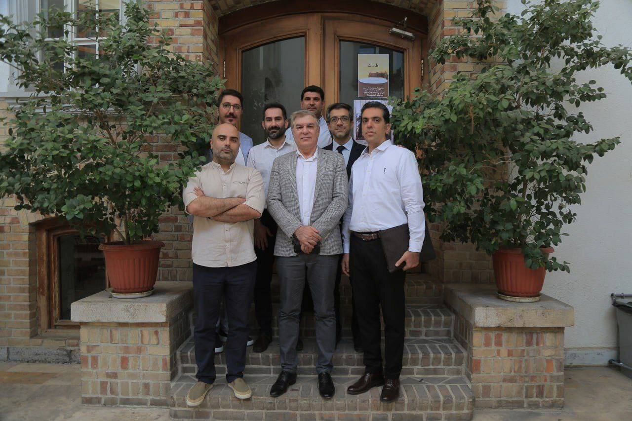 ترکیب جدید اعضای هیئت مدیره انجمن صنفی نمایش ویدیویی چه کسانی هستند؟ سرتیپی : تلاش کردیم مساله پلتفرمها را برای نظام جا بندازیم