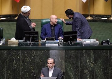 پیش بینی هروی از به گِل نشستن حرکت تندروهای مجلس طی ماه های آینده /طلسم اصولگرایان خواهد شکست پیش بینی هروی از به گِل نشستن حرکت تندروهای مجلس طی ماه های آینده /طلسم اصولگرایان خواهد شکست