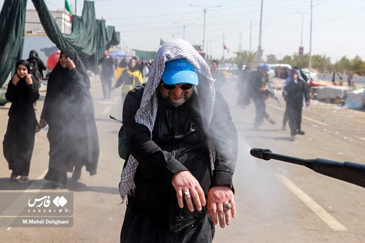 خنک کردن زائران اربعین با آب فشان