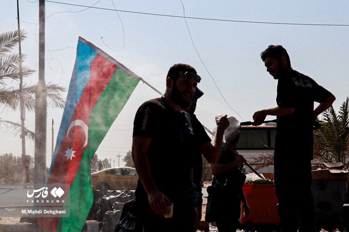 خنک کردن زائران اربعین با آب فشان
